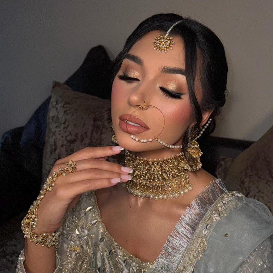 Indian/Pakistani gold plated jewellery set