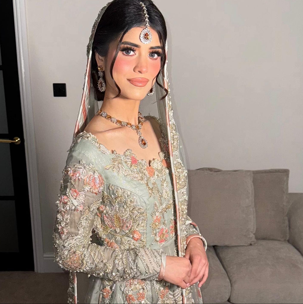 Silver plated 3 pieces Indian/Pakistani Walima Bridal  Jewelry Set  (Necklace, earrings and tikka)