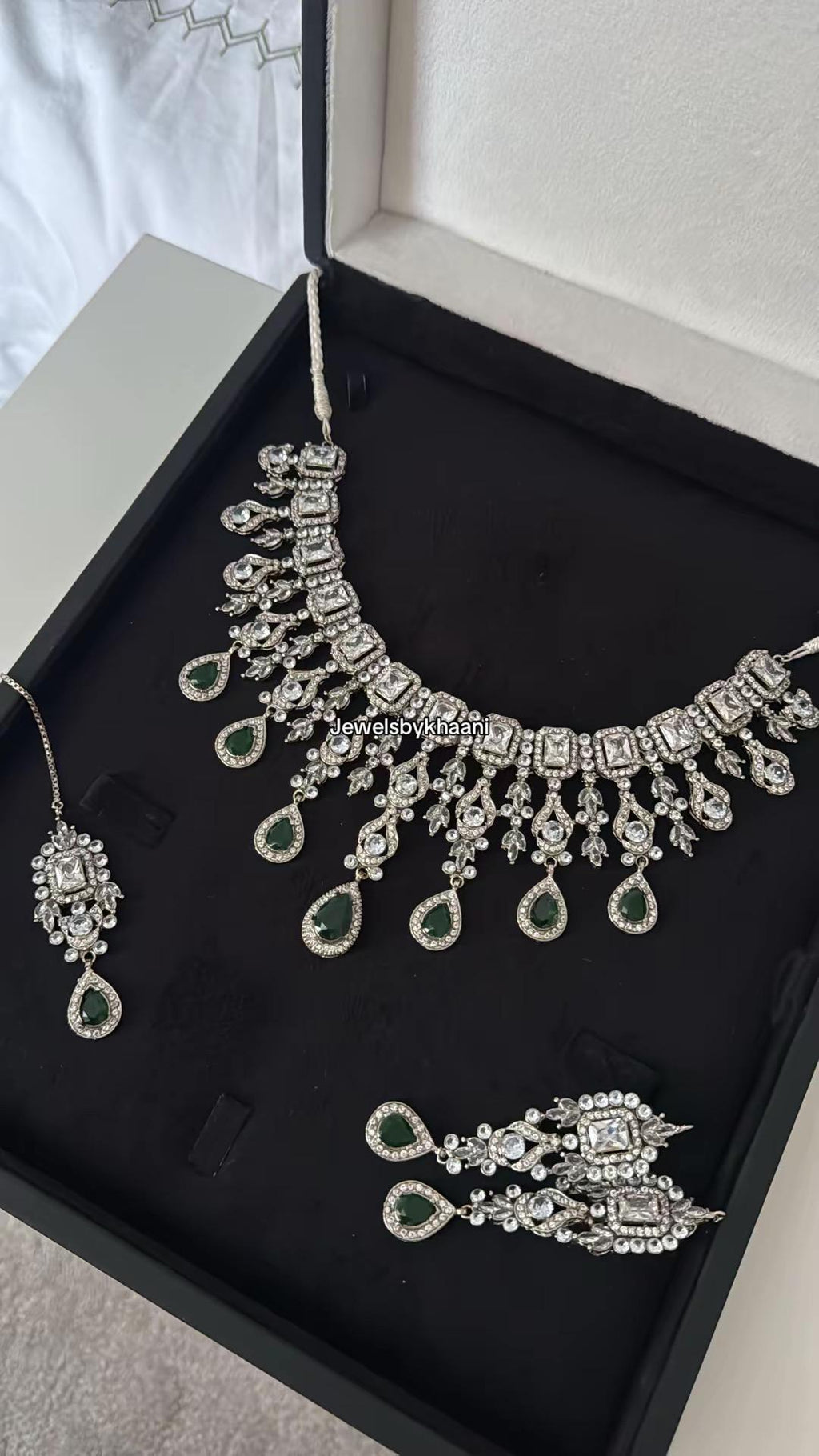 Silver plated 3 pieces Indian/Pakistani Walima Bridal  Jewelry Set  (Necklace, earrings and tikka)