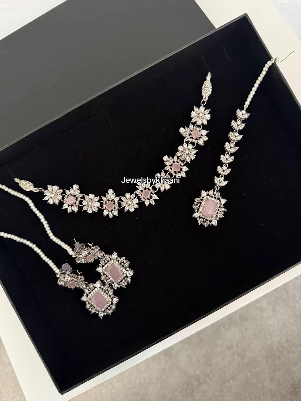 Silver plated 3 pieces Indian/Pakistani Walima Bridal  Jewelry Set  (Necklace, earrings and tikka)