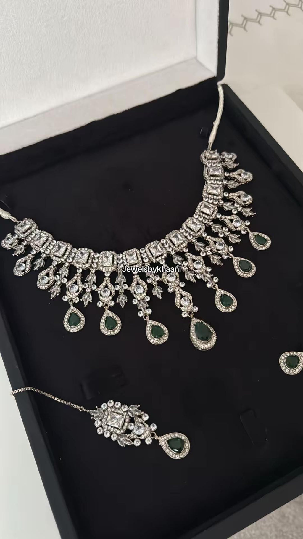 Silver plated 3 pieces Indian/Pakistani Walima Bridal  Jewelry Set  (Necklace, earrings and tikka)