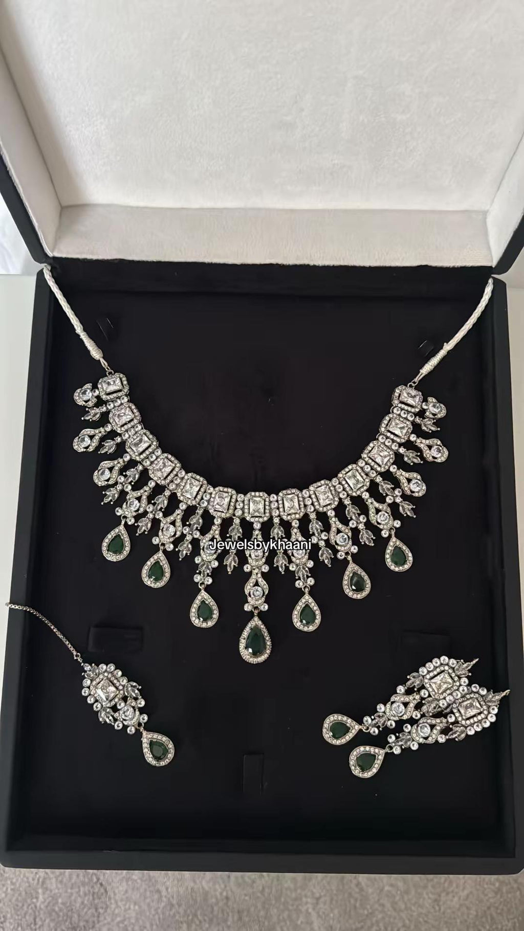 Silver plated 3 pieces Indian/Pakistani Walima Bridal  Jewelry Set  (Necklace, earrings and tikka)