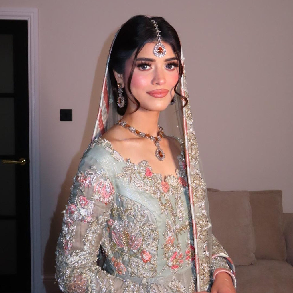 Silver plated 3 pieces Indian/Pakistani Walima Bridal  Jewelry Set  (Necklace, earrings and tikka)