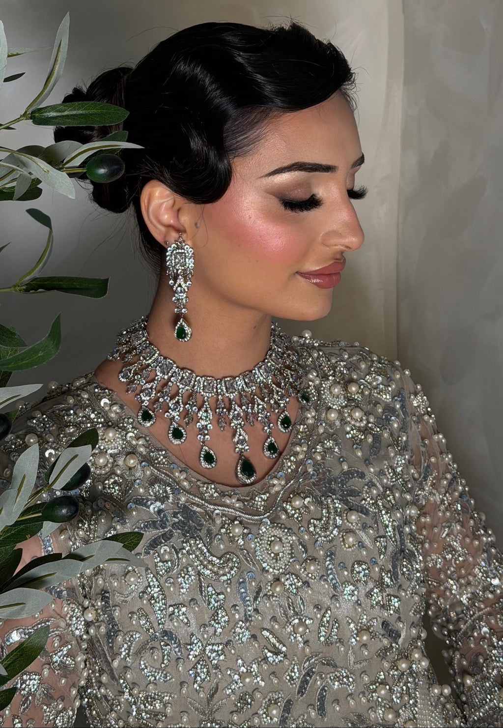 Silver plated 3 pieces Indian/Pakistani Walima Bridal  Jewelry Set  (Necklace, earrings and tikka)