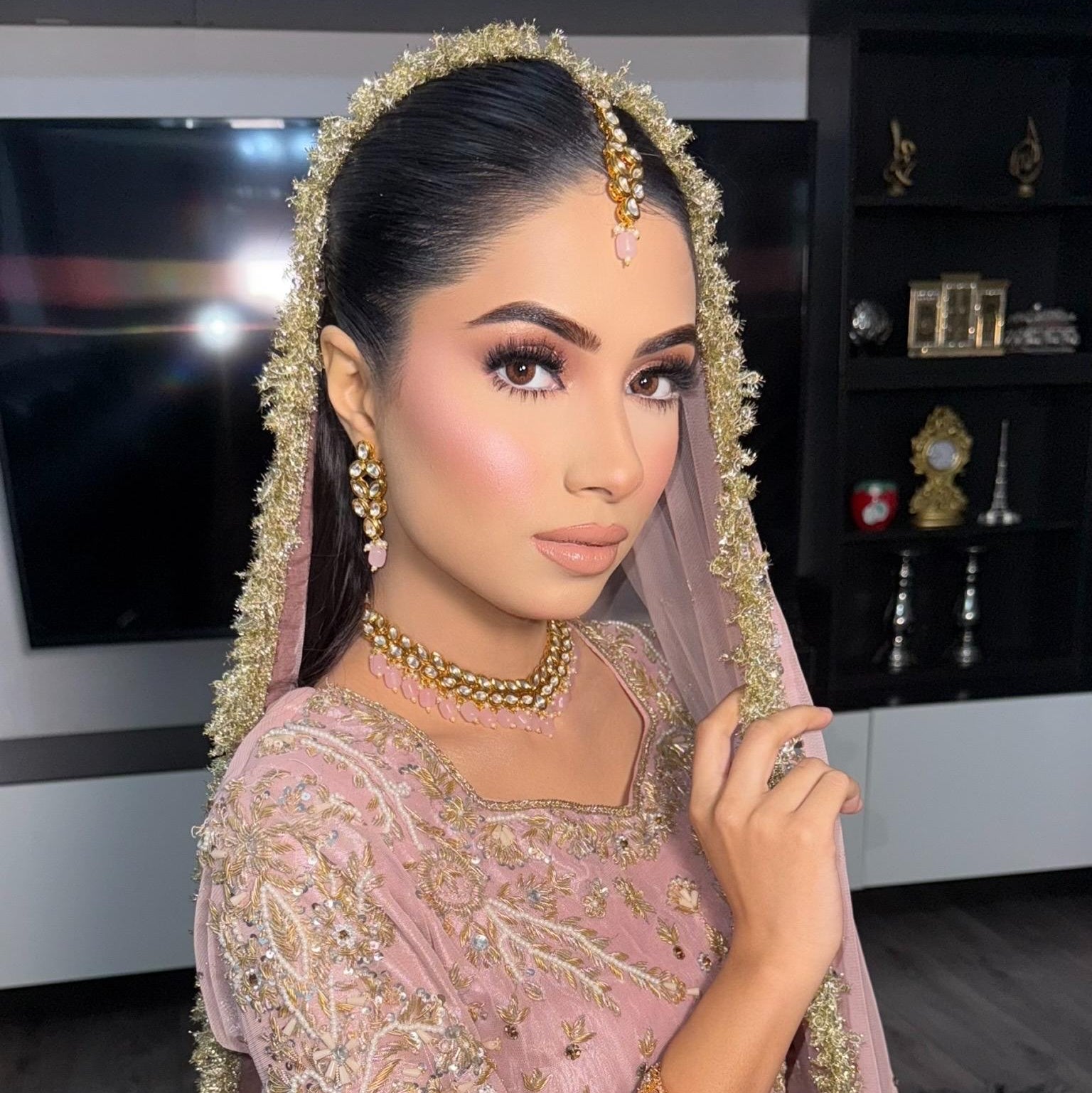 Three pieces  jewellery set