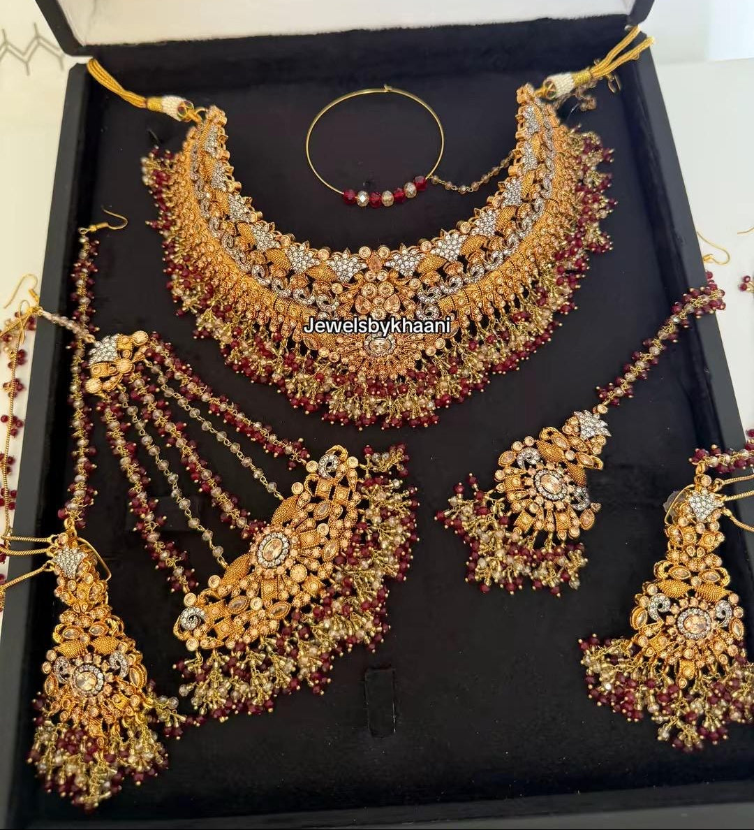 24k Gold plated 5pcs Red Indian/Pakistani Bridal Choker Jewelry Set for Wedding (Necklace, Maang Tikka, Jhumka Earrings, Jhoomar & Nose Pin)